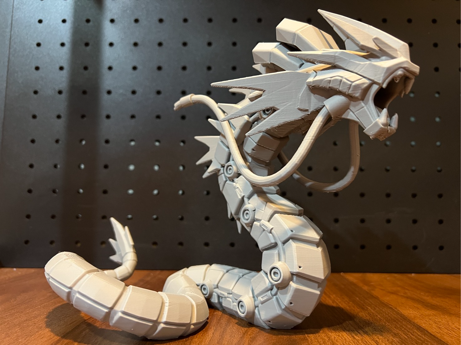 Série Mecha 宝可梦 — Estátua do Cyber 暴鲤龙